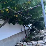 Anevalousa House * Μουτσούνα