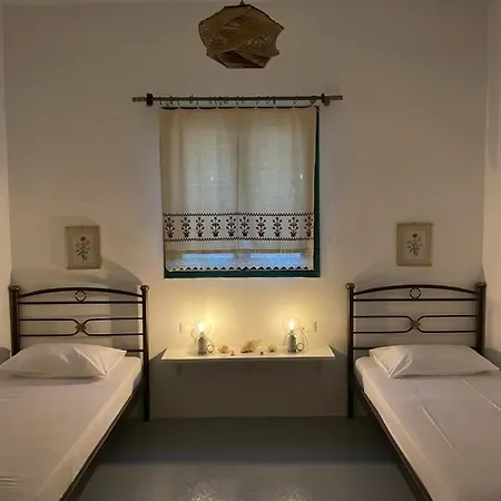 Ferienhaus Anevalousa House *