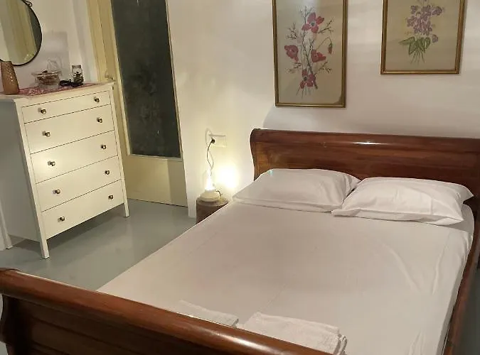 Anevalousa House Сasa de vacaciones Moutsoúna