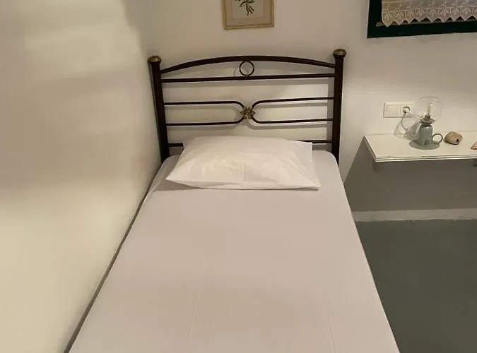 Сasa de vacaciones Anevalousa House