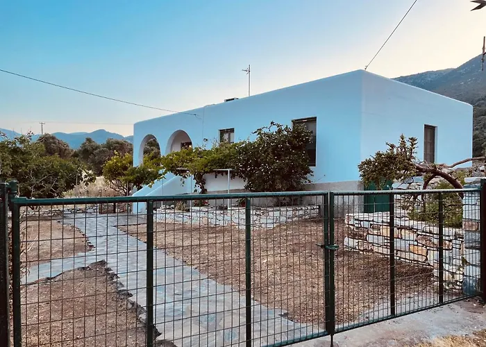 Tatil Evi Anevalousa House Moutsoúna